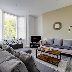  Apartment No 2 At Empire 39